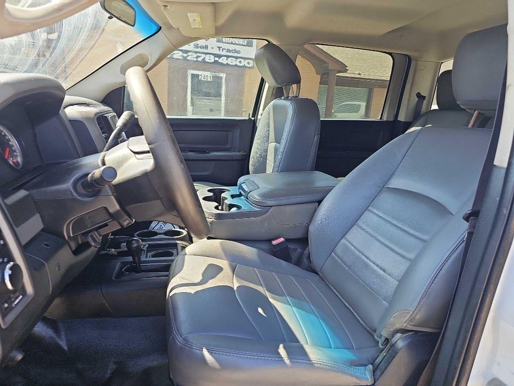 RAM 2500 4WD Crew Cab 169" Tradesman 2015