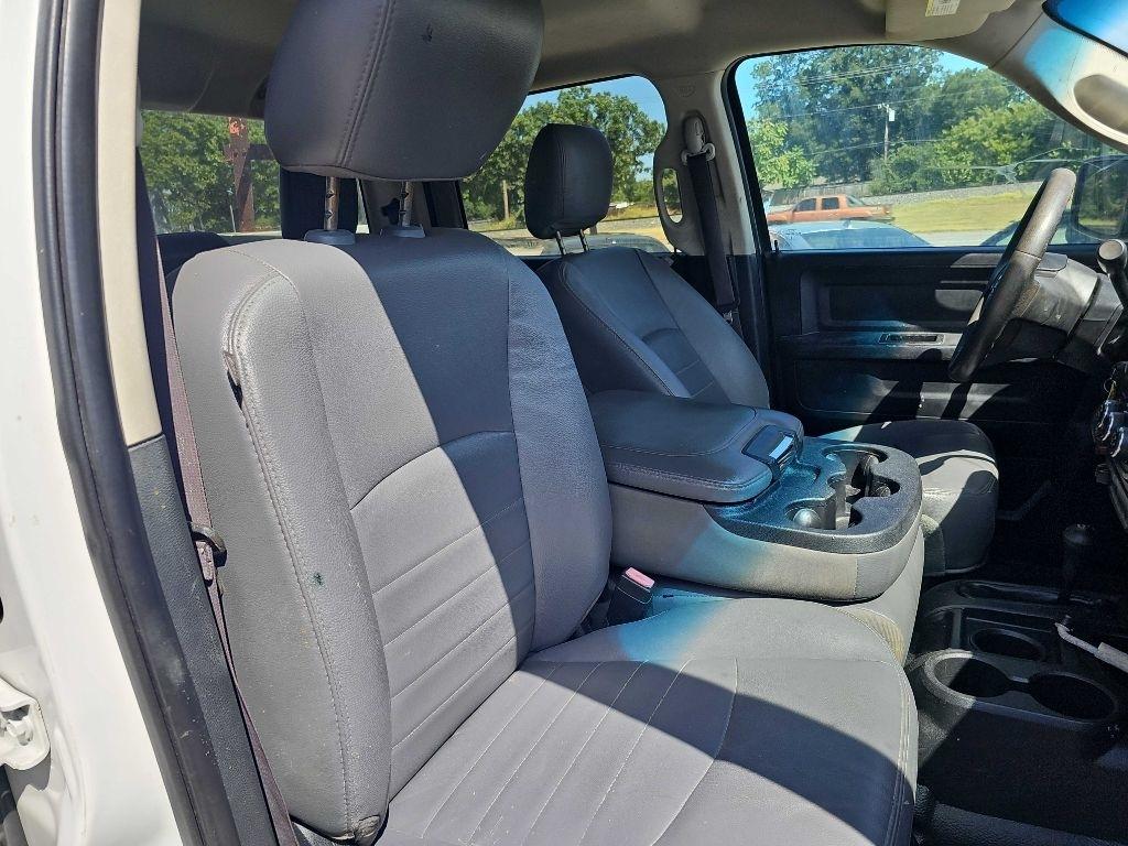 RAM 2500 4WD Crew Cab 169" Tradesman 2015