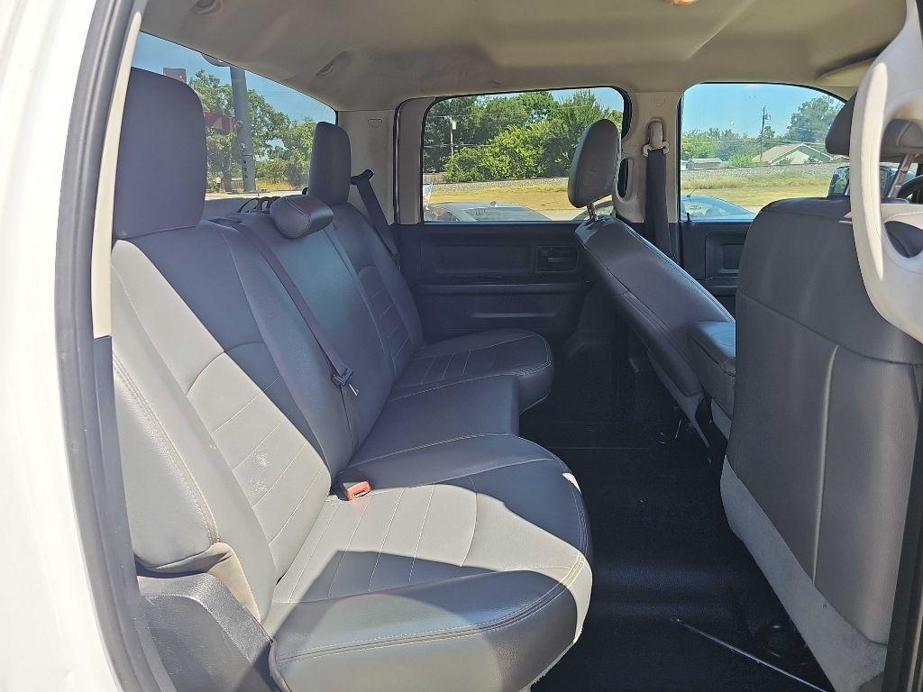 RAM 2500 4WD Crew Cab 169" Tradesman 2015