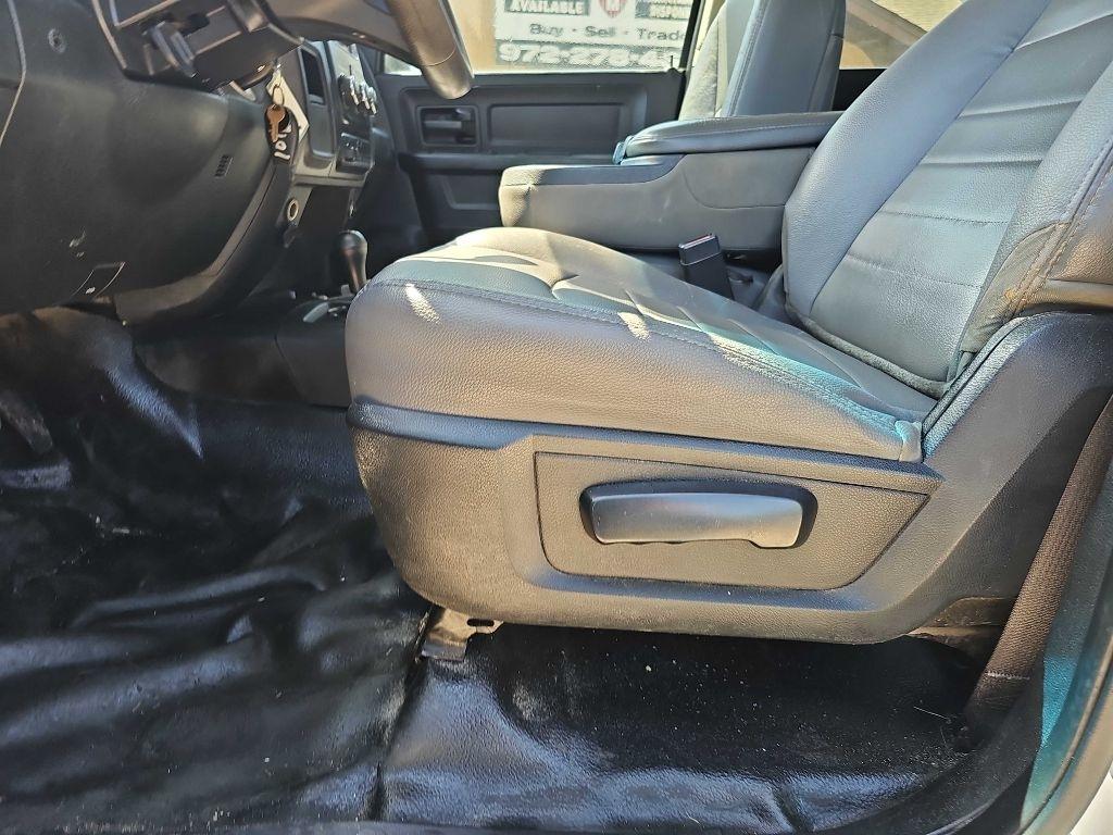 RAM 2500 4WD Crew Cab 169" Tradesman 2015