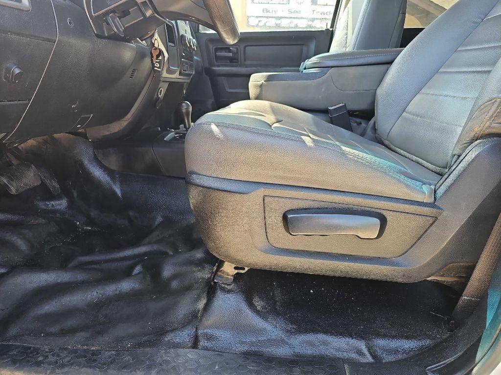 RAM 2500 4WD Crew Cab 169" Tradesman 2015