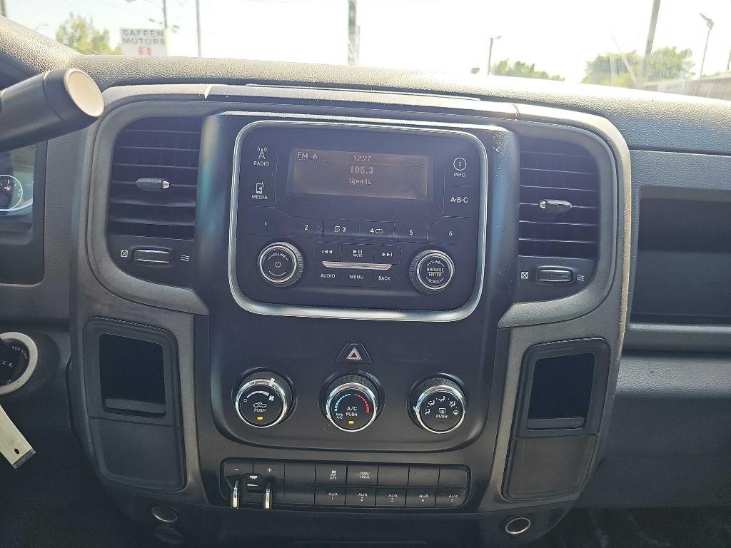RAM 2500 4WD Crew Cab 169" Tradesman 2015