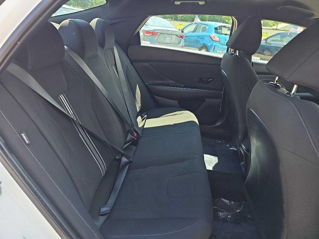 Hyundai Elantra SEL Sport IVT 2025