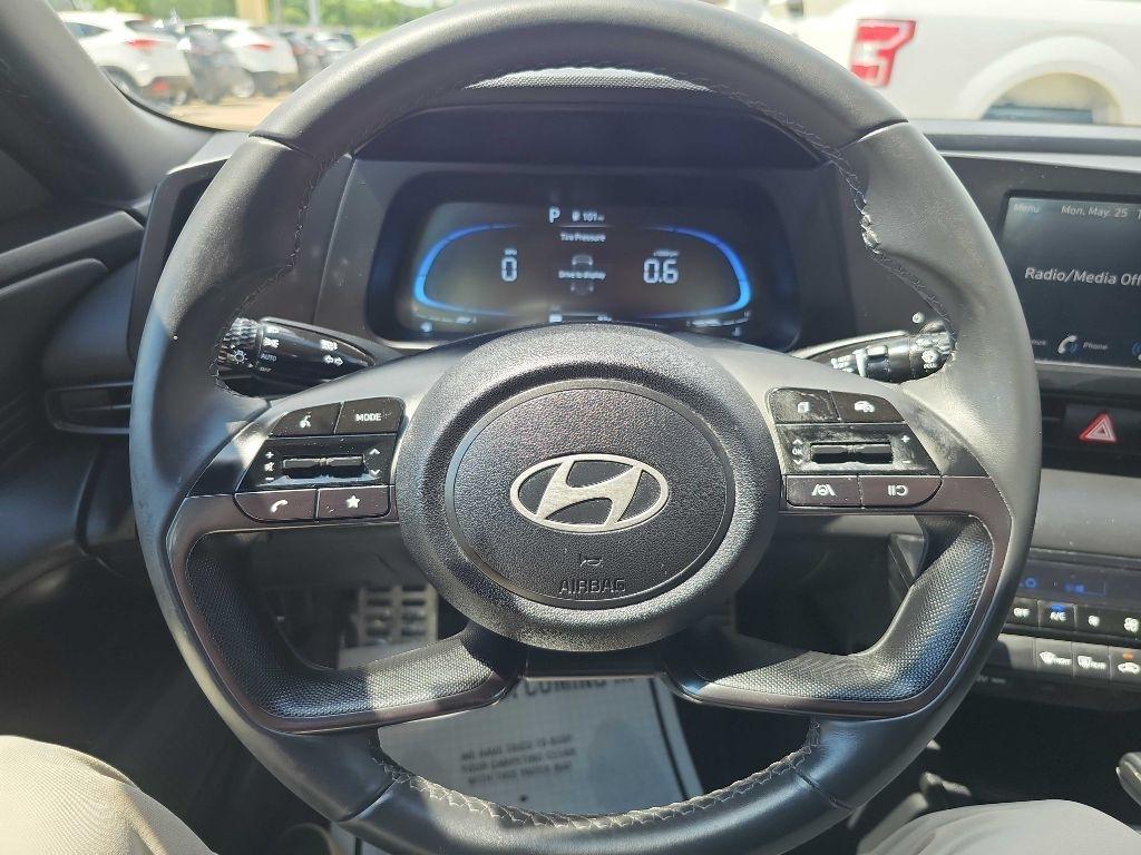 Hyundai Elantra SEL Sport IVT 2025