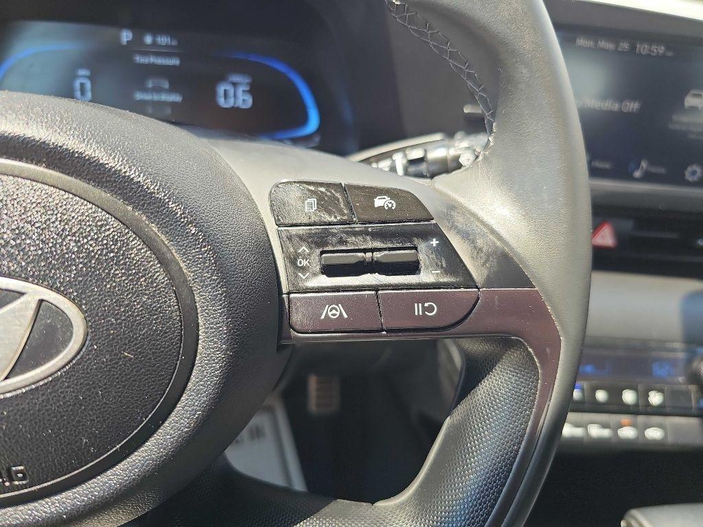 Hyundai Elantra SEL Sport IVT 2025
