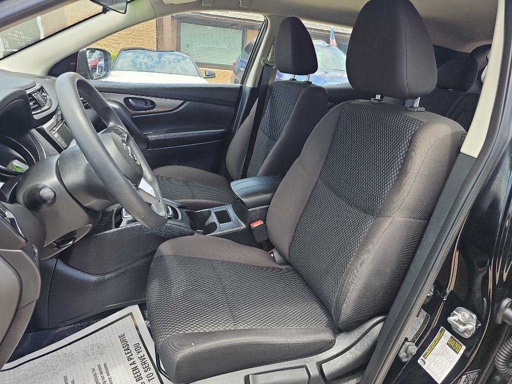 Nissan Rogue Sport FWD S 2022