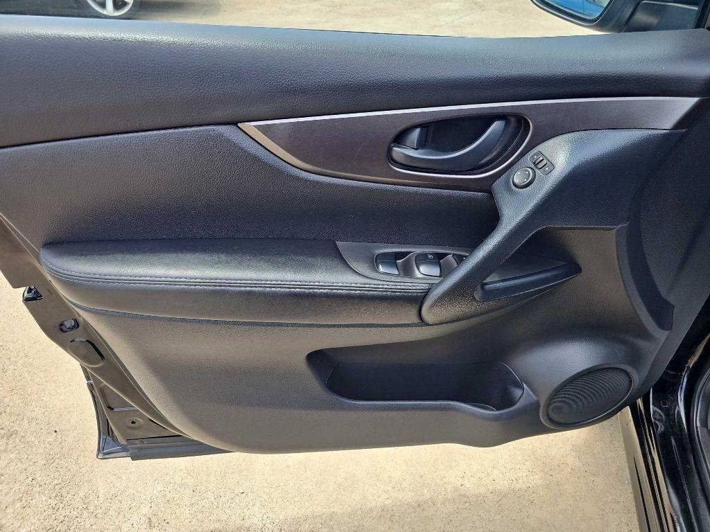 Nissan Rogue Sport FWD S 2022