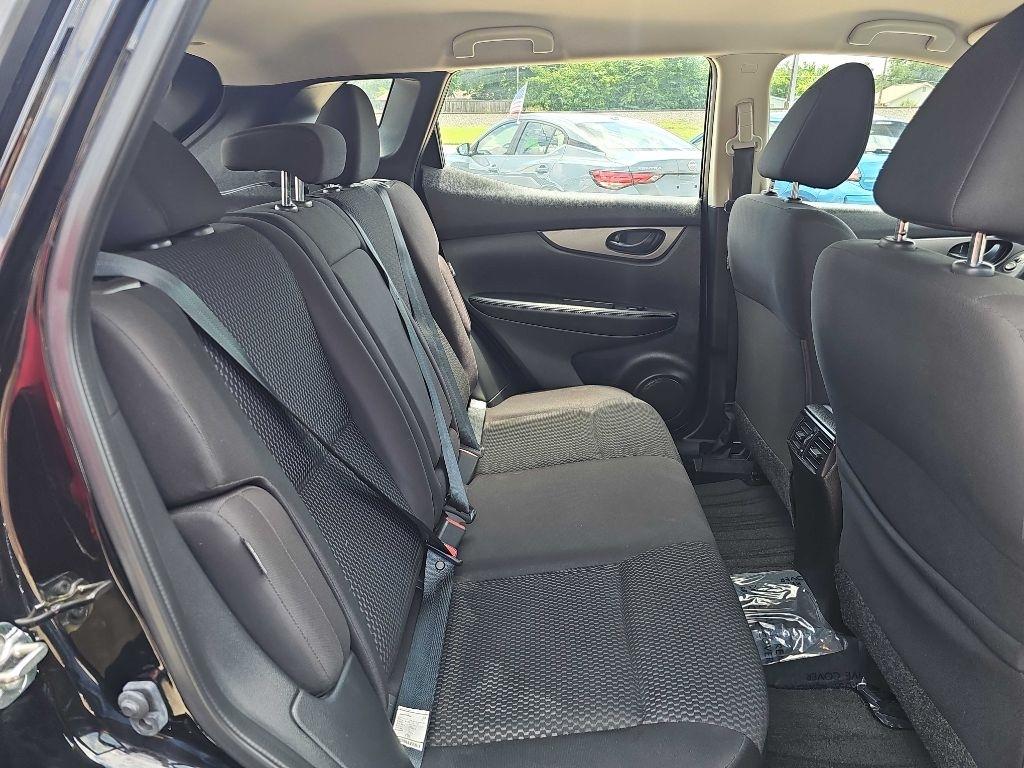 Nissan Rogue Sport FWD S 2022
