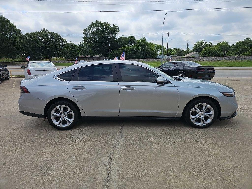 Honda Accord Sedan LX CVT 2025