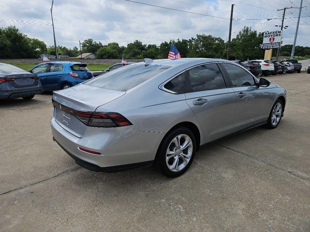Honda Accord Sedan LX CVT 2025