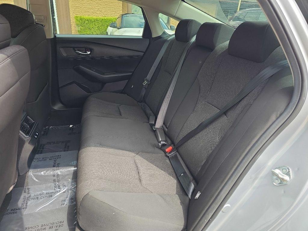 Honda Accord Sedan LX CVT 2025