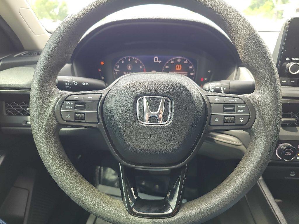 Honda Accord Sedan LX CVT 2025