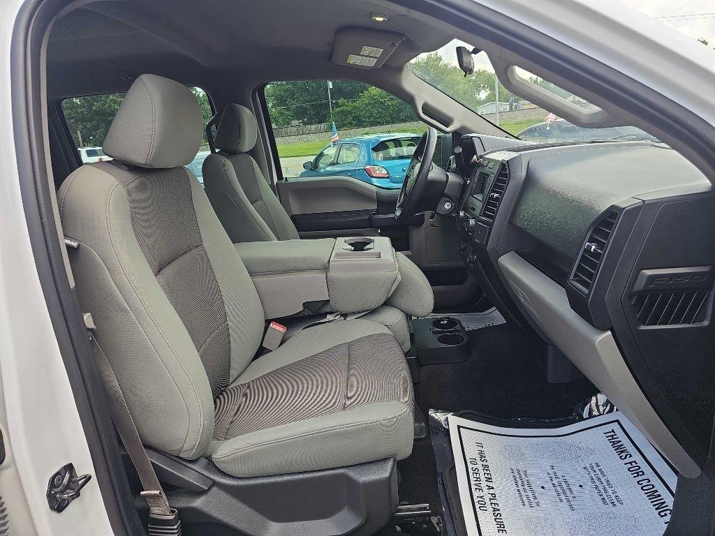 Ford F-150 2WD SuperCrew 157" King Ranch 2016