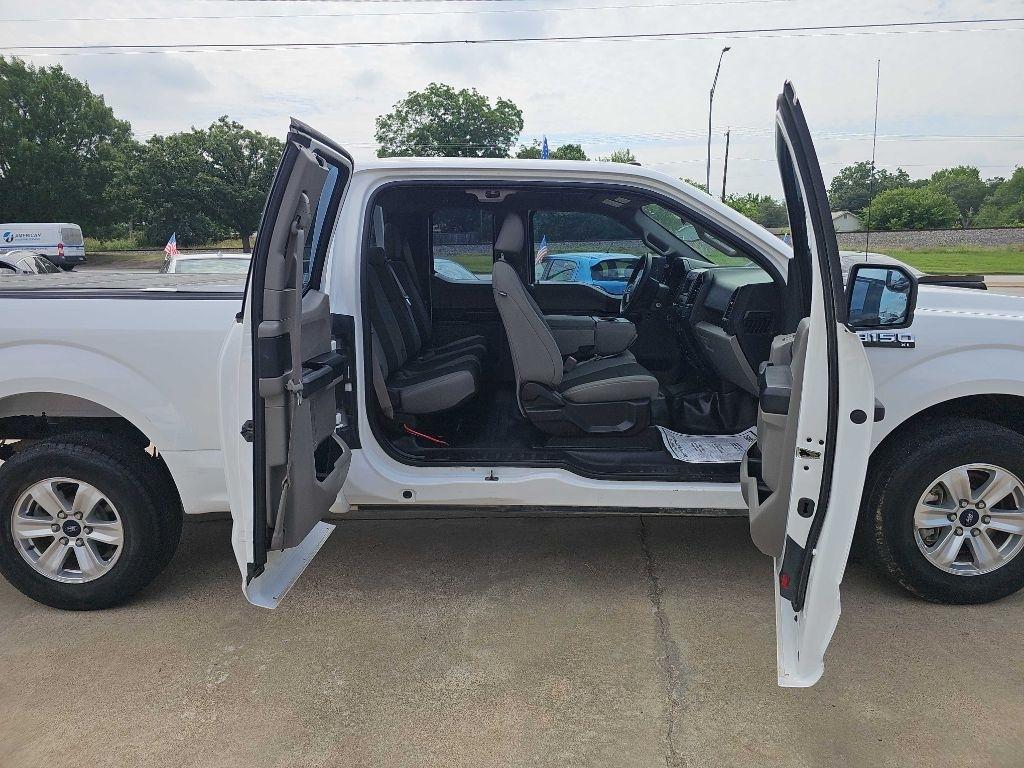 Ford F-150 Lariat 2WD SuperCab 8' Box 2018