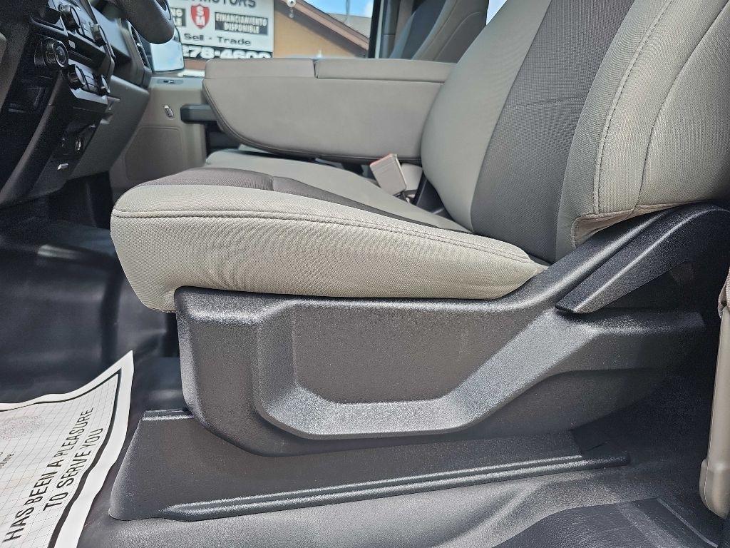 Ford F-150 Lariat 2WD SuperCab 8' Box 2018