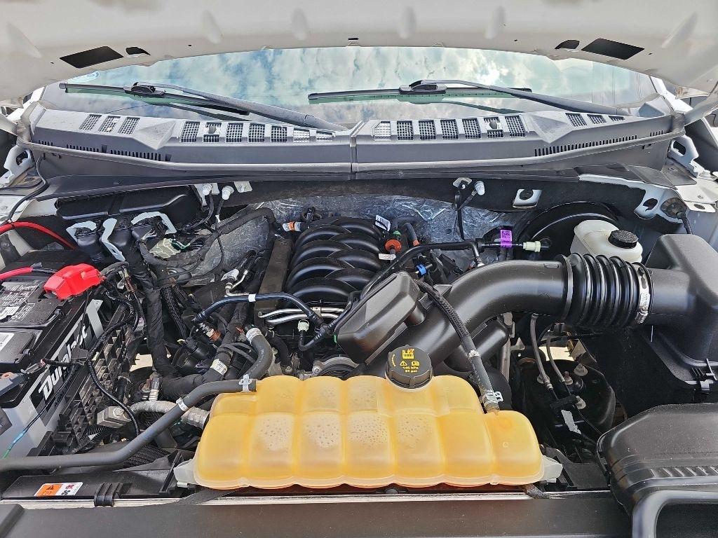 Ford F-150 Lariat 2WD SuperCab 8' Box 2018