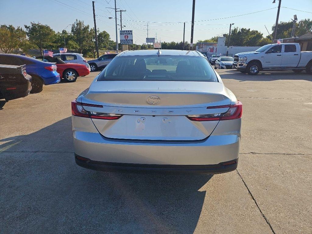Toyota Camry photo 4