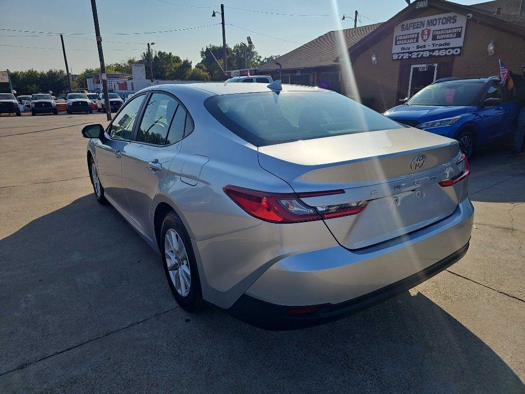 Toyota Camry photo 6