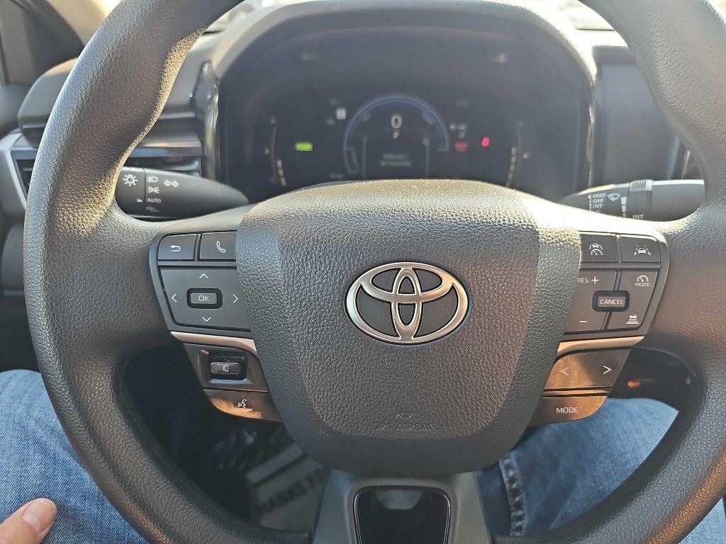 Toyota Camry photo 20