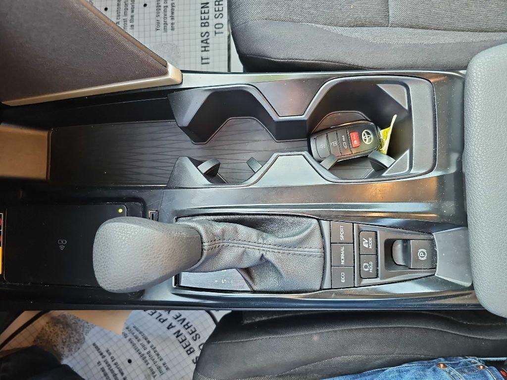 Toyota Camry photo 28