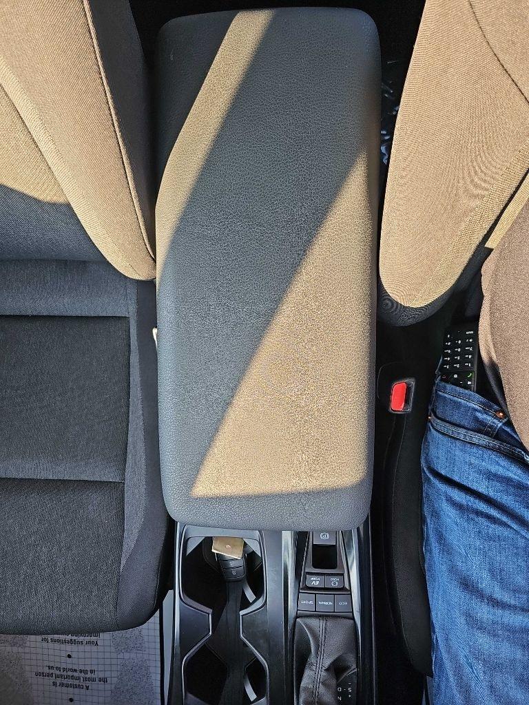 Toyota Camry photo 32
