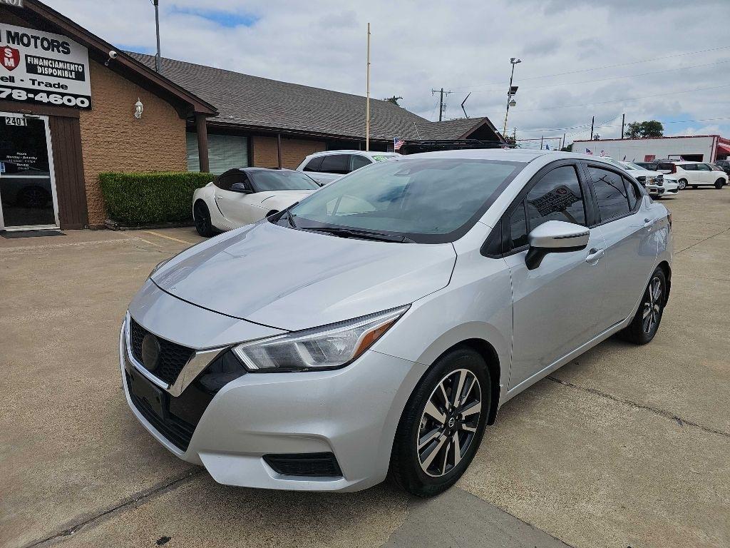 Nissan Versa SV CVT 2021