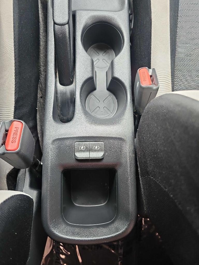 Nissan Versa SV CVT 2021