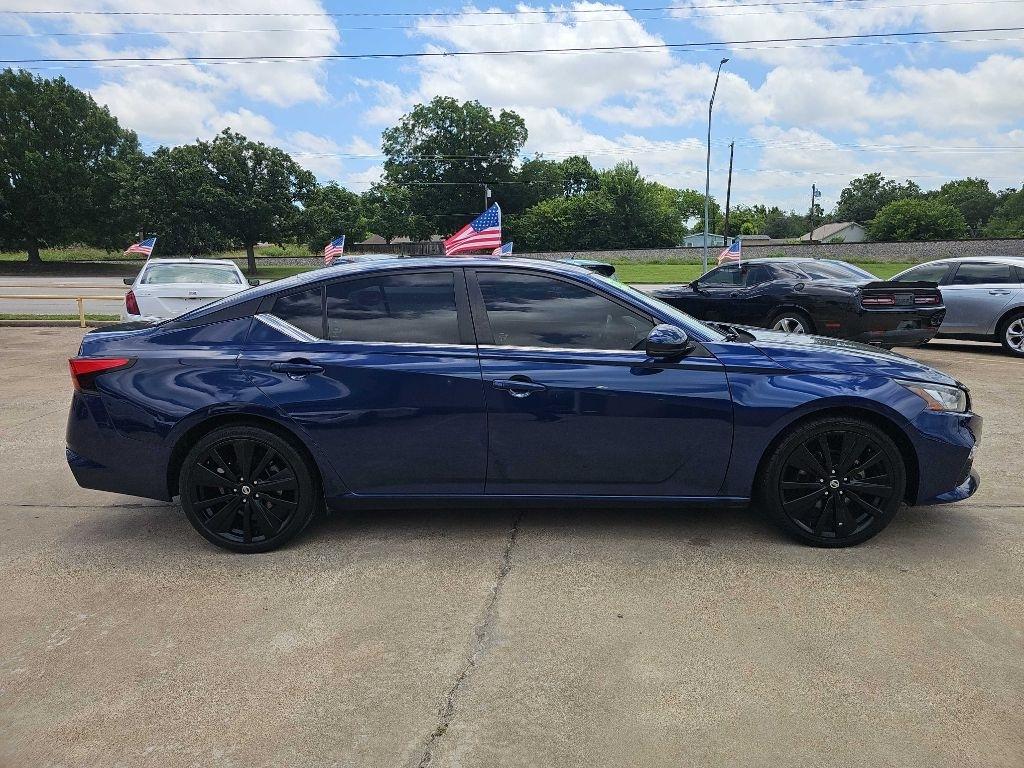 Nissan Altima 2.5 SR Sedan 2021