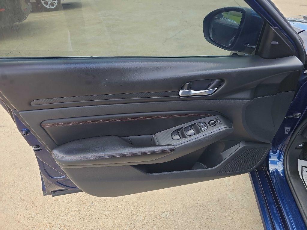 Nissan Altima 2.5 SR Sedan 2021