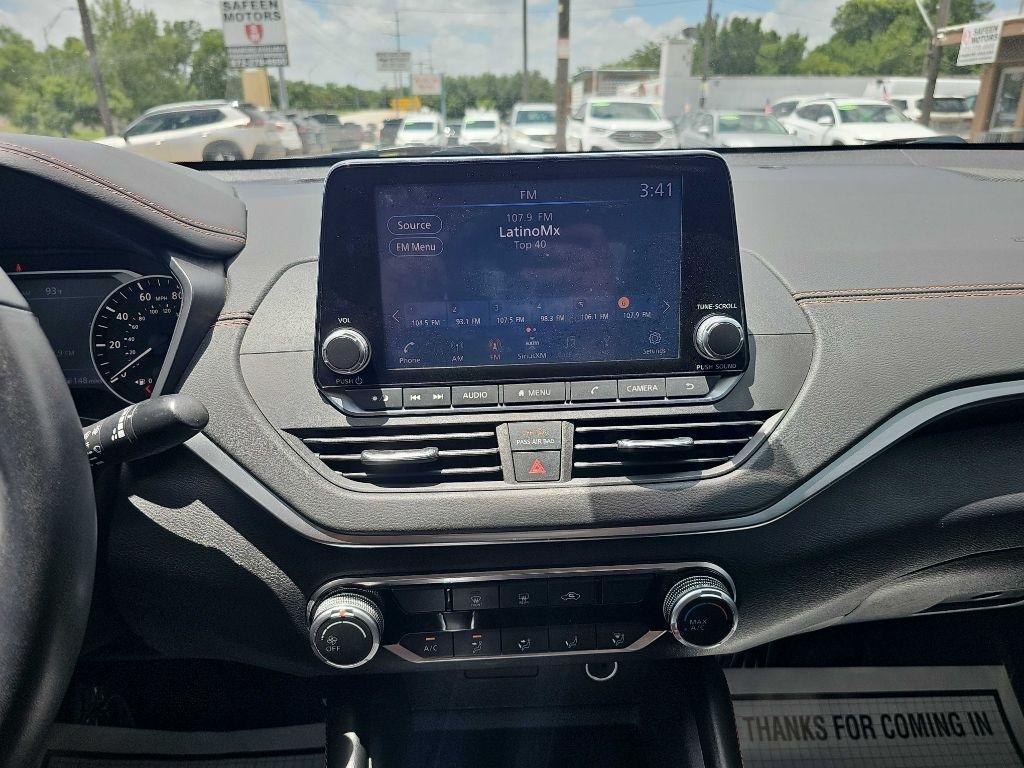 Nissan Altima 2.5 SR Sedan 2021