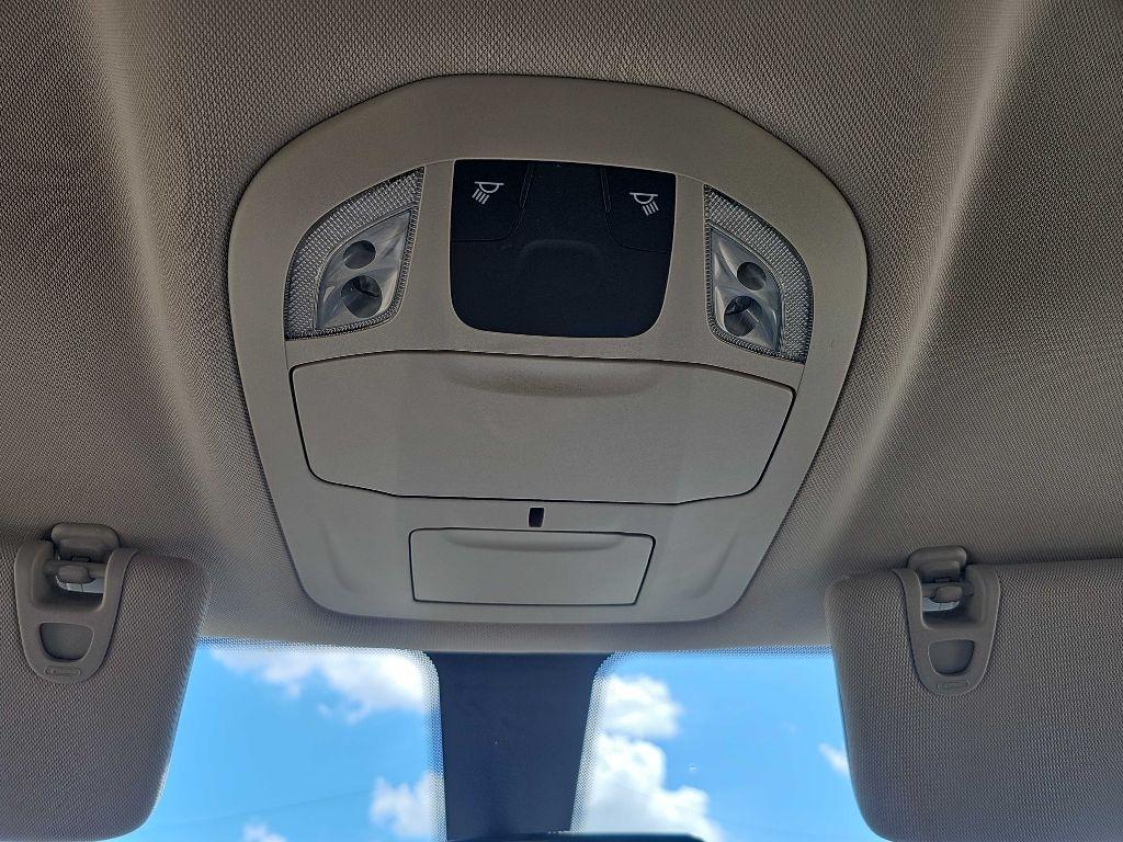 Chrysler Voyager LX FWD 2020