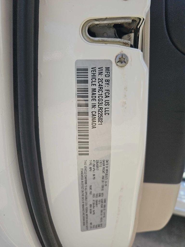 Chrysler Voyager LX FWD 2020