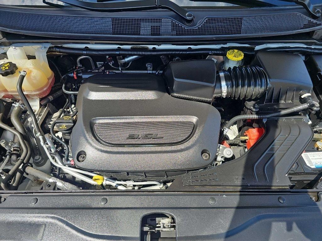 Chrysler Voyager LX FWD 2020