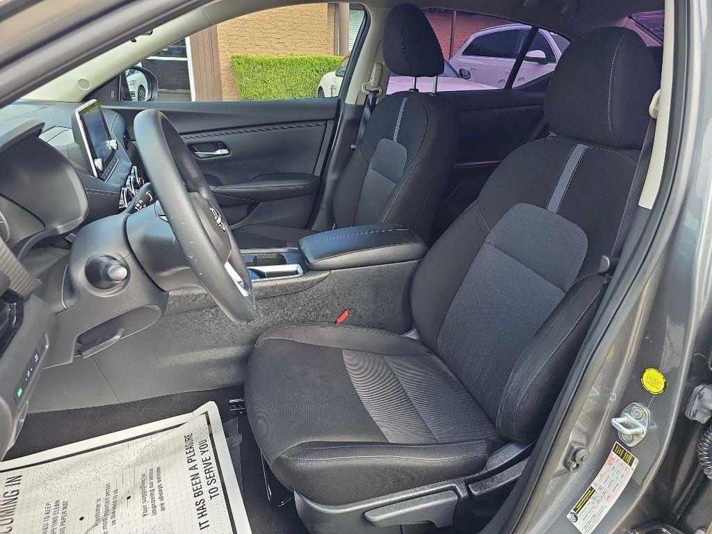 Nissan Sentra SV CVT 2024