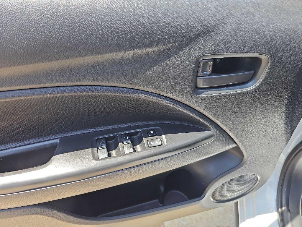 Mitsubishi Mirage ES Manual 2022