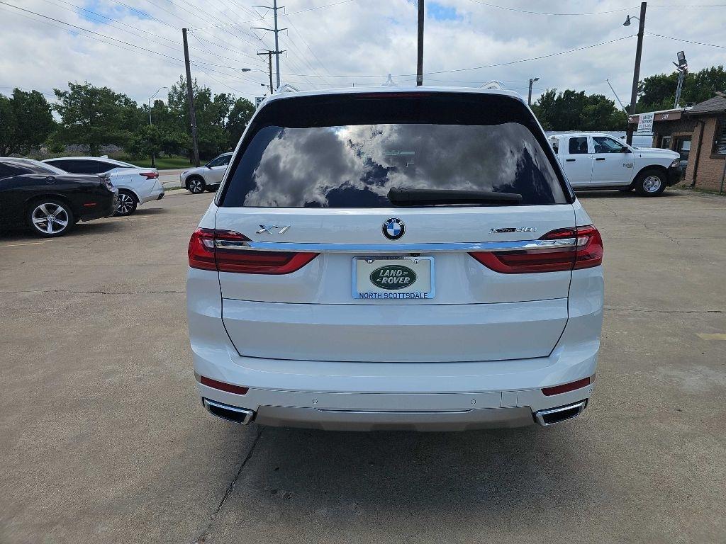 BMW X7 xDrive40i Sports Activity Vehicle 2022