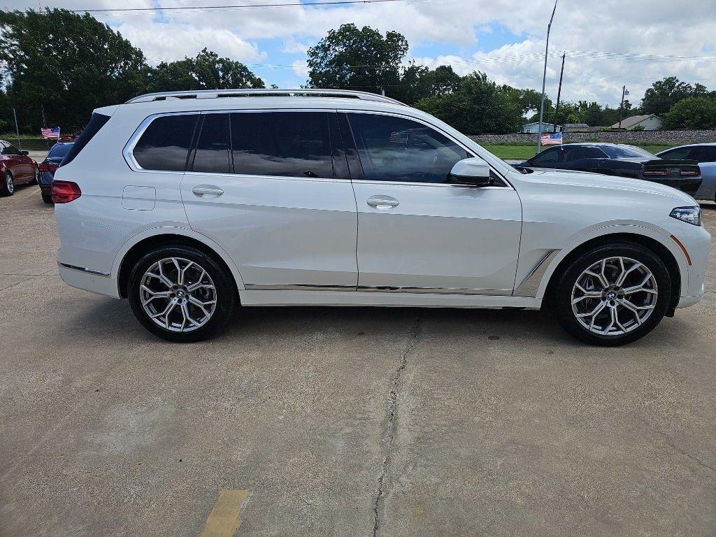 BMW X7 xDrive40i Sports Activity Vehicle 2022