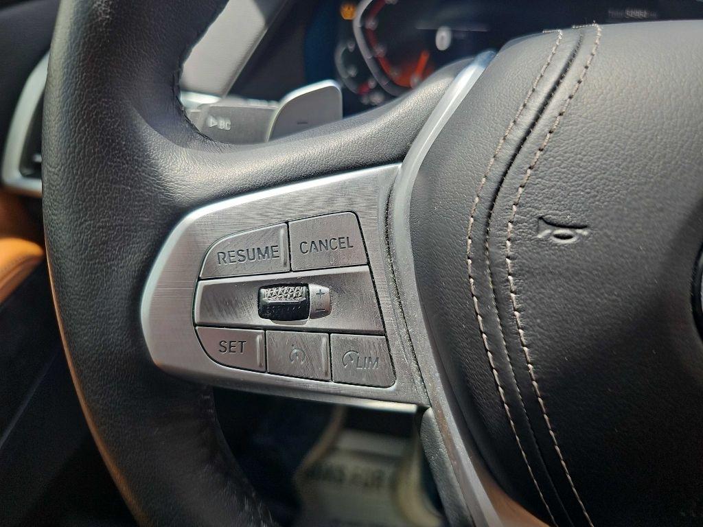 BMW X7 xDrive40i Sports Activity Vehicle 2022