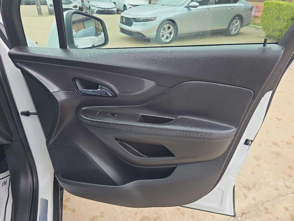 Buick Encore FWD 4dr Preferred 2020