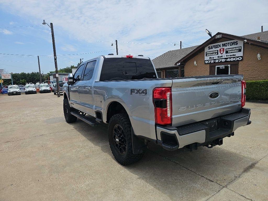 Ford Super Duty F-250 SRW King Ranch 4WD Crew Cab 8' Box 2024