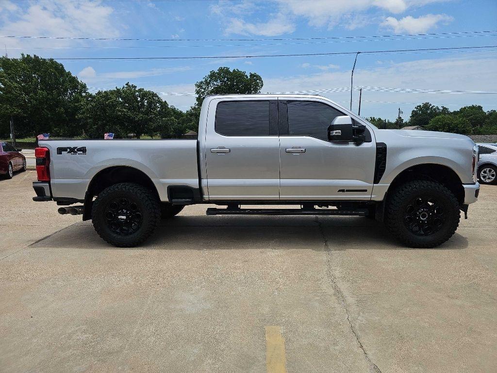 Ford Super Duty F-250 SRW King Ranch 4WD Crew Cab 8' Box 2024