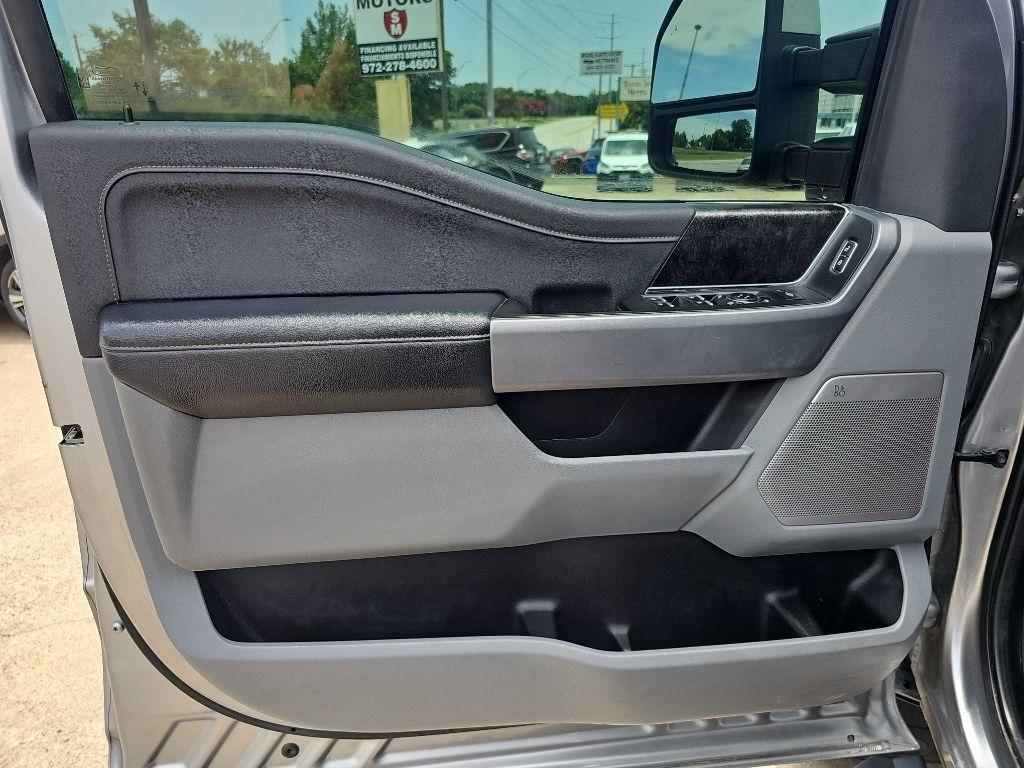 Ford Super Duty F-250 SRW King Ranch 4WD Crew Cab 8' Box 2024