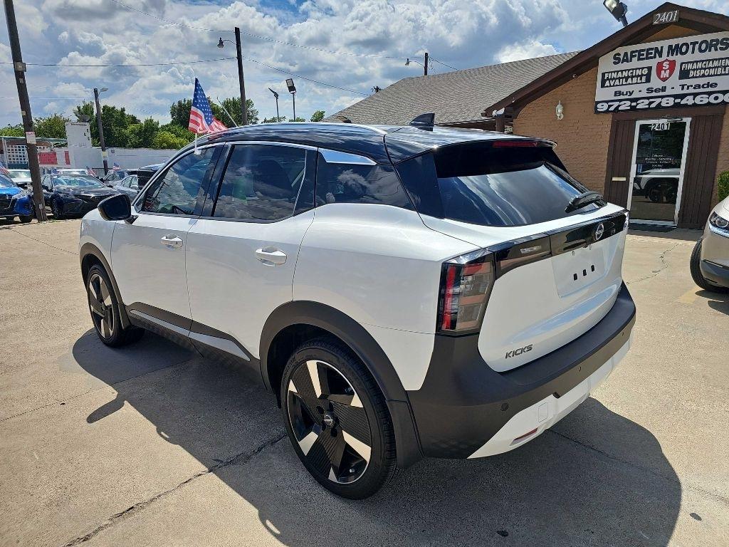 Nissan Kicks SR FWD 2025