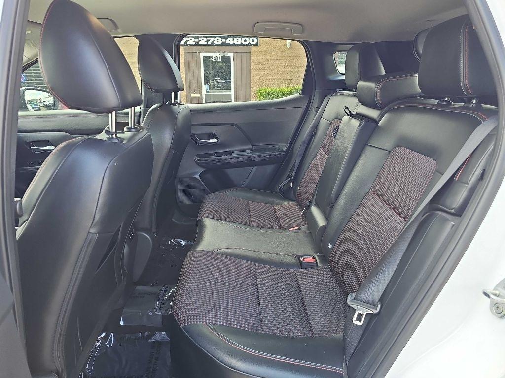 Nissan Kicks SR FWD 2025