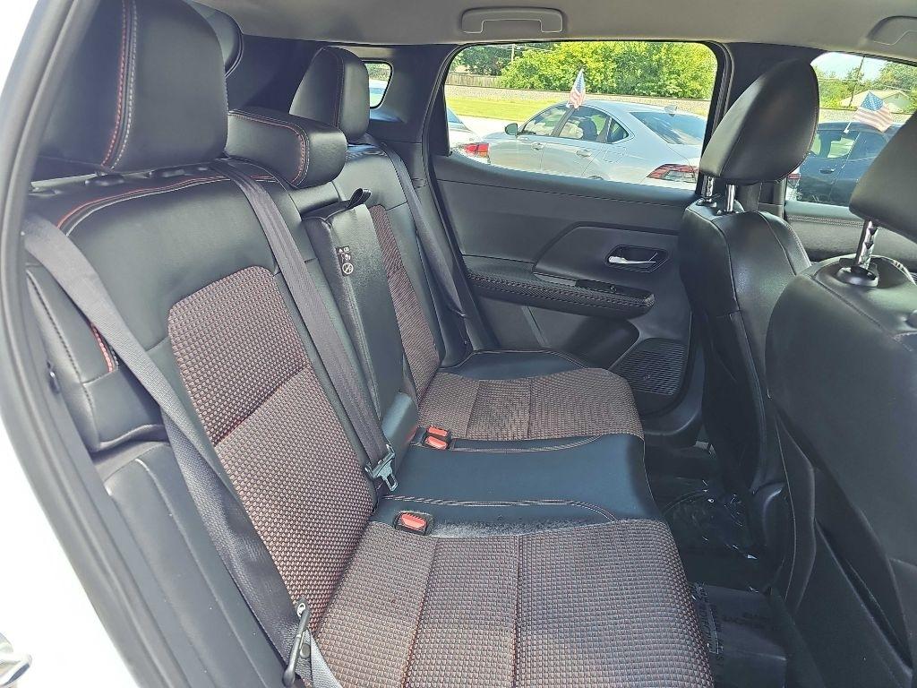 Nissan Kicks SR FWD 2025