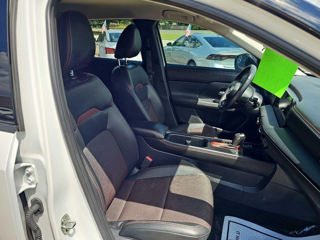 Nissan Kicks SR FWD 2025