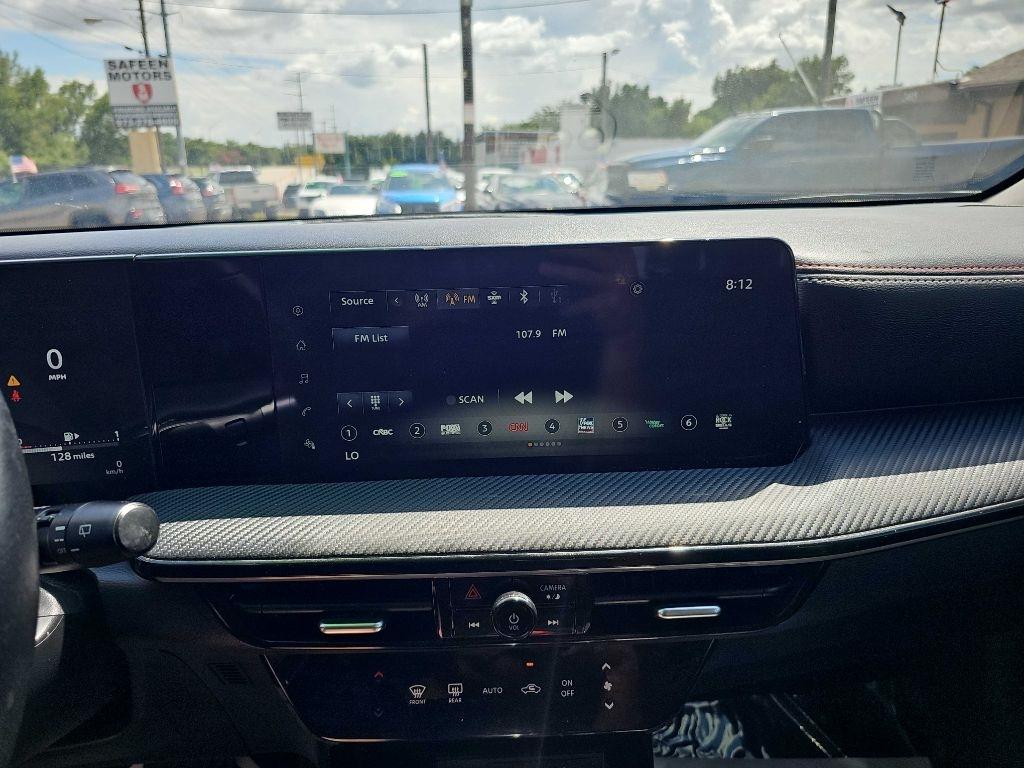 Nissan Kicks SR FWD 2025
