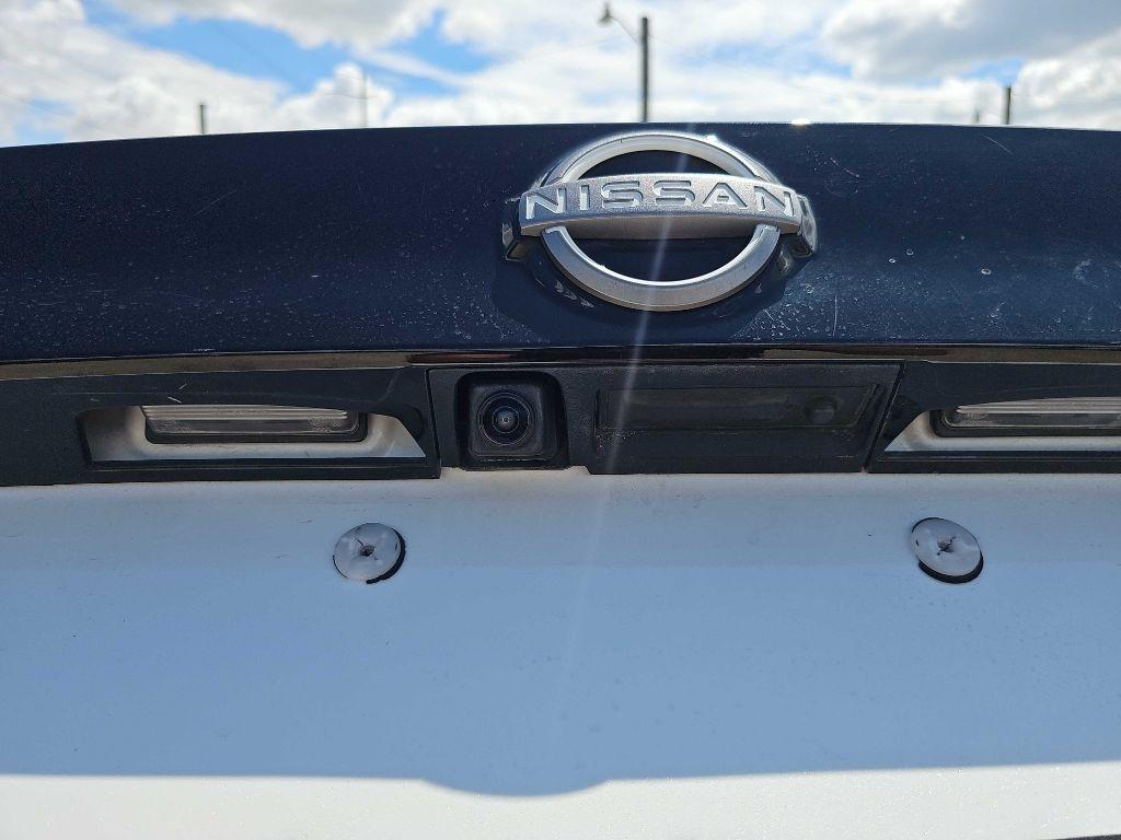 Nissan Kicks SR FWD 2025