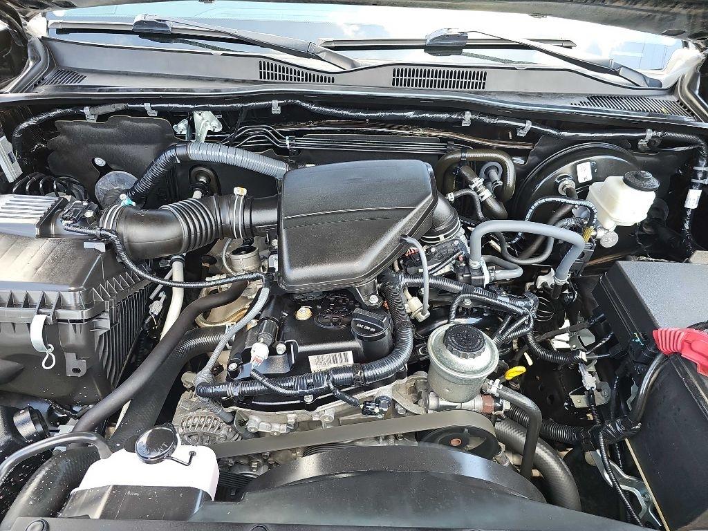 Toyota Tacoma 2WD SR5 Double Cab 5' Bed I4 AT (Natl) 2021