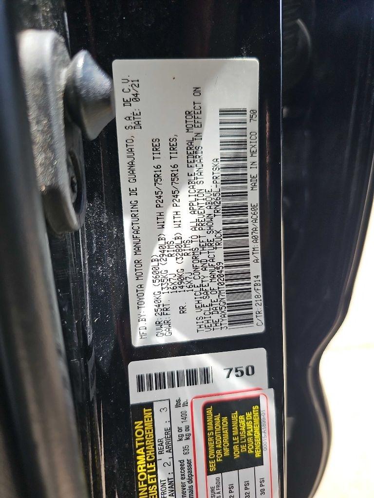 Toyota Tacoma 2WD SR5 Double Cab 5' Bed I4 AT (Natl) 2021